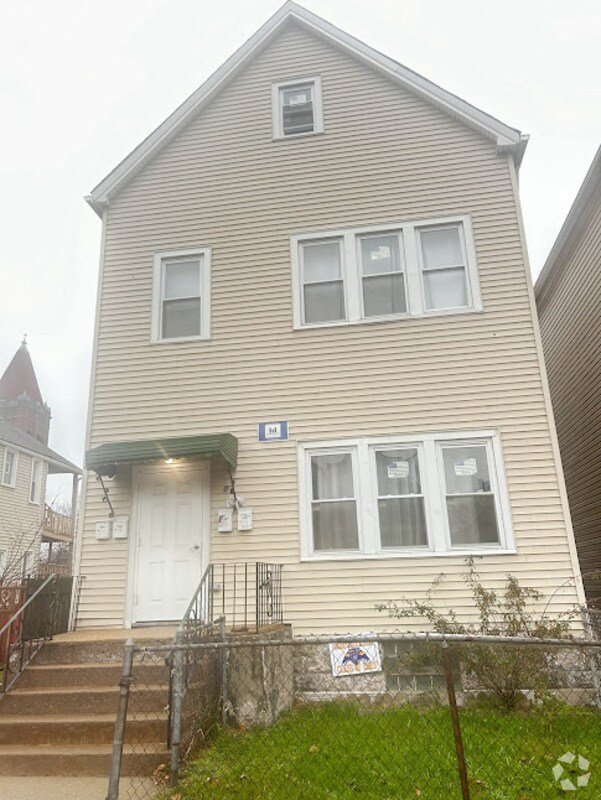 East Side Apartments for Rent Chicago, IL 7 Rentals