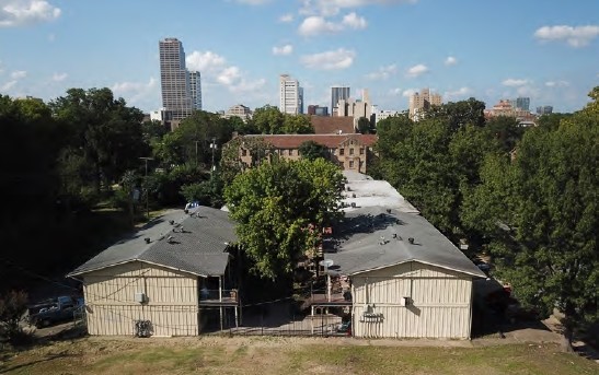  - 1310 Louisiana St