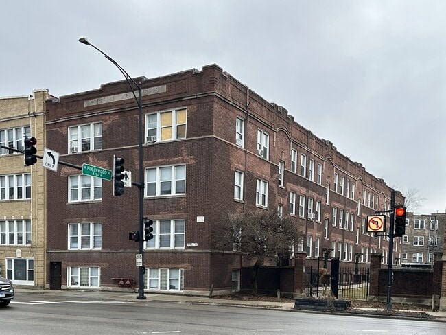 Building Photo - 5666 N Ridge Ave