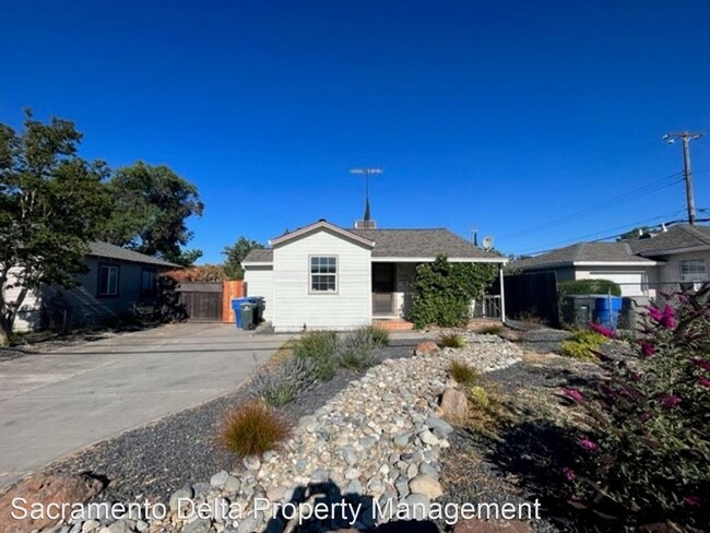 Building Photo - 2 br, 1 bath House - 3040 65th Street^^