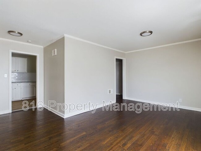 Building Photo - 4508 Indiana Ave