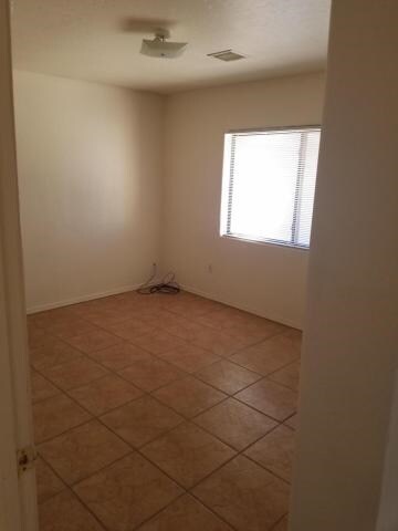 Building Photo - 9950 W Lynx Dr