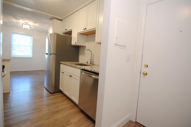 Building Photo - 7 Louisburg Square