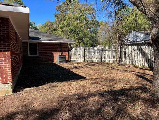 Foto del edificio - 3653 Cloverdale Rd