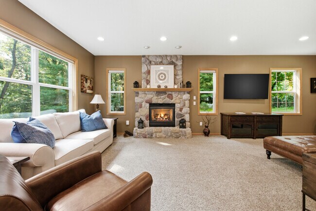 Foto del edificio - 22855 171st St NW