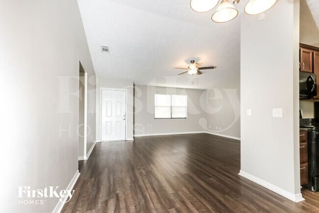 Foto del edificio - 710 NW Rainbow St