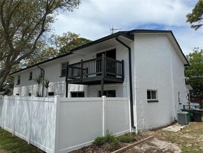 Building Photo - 310 7th St N