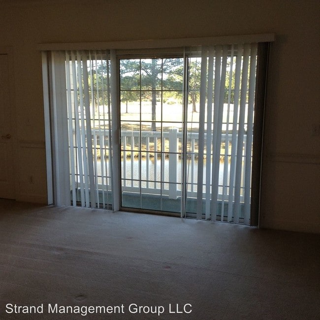 Building Photo - 4843 Carnation Cir