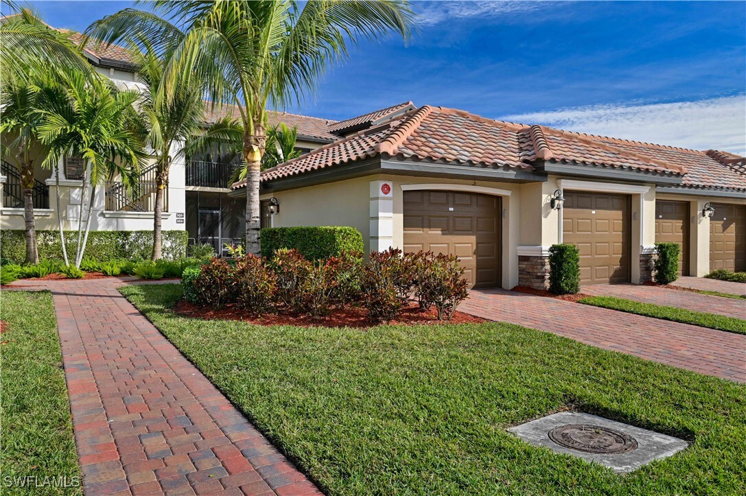 Primary Photo - 28031 Bridgetown Ct