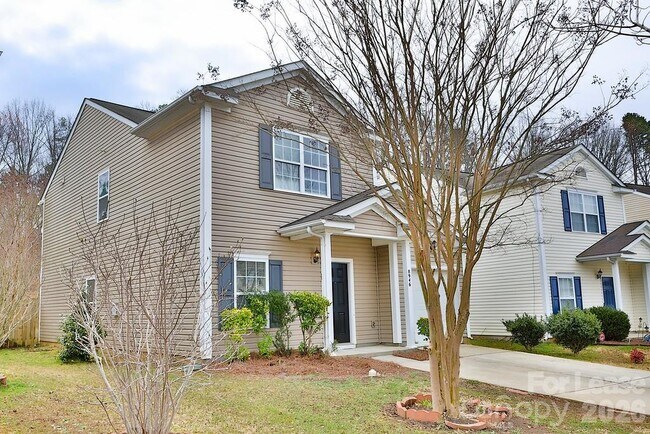 Building Photo - 8946 Chalkstone Rd