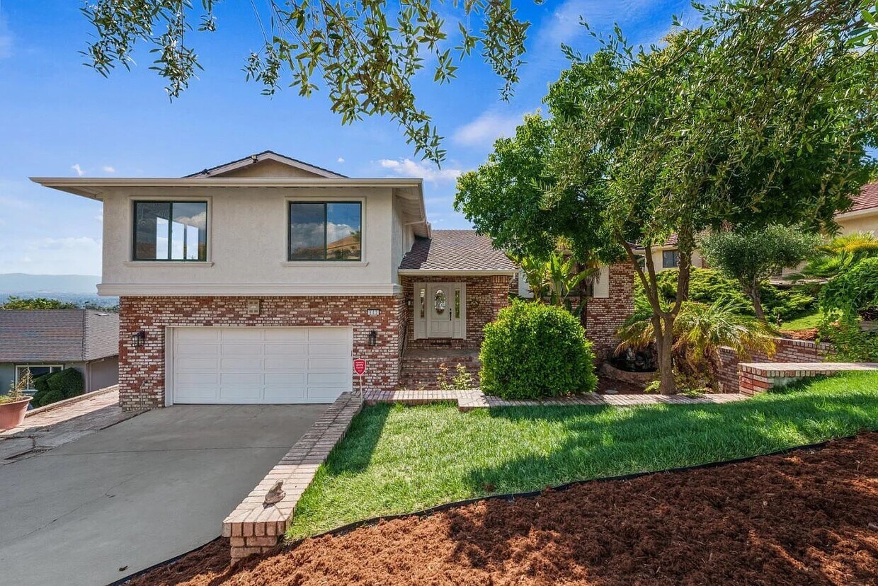 Foto principal - 943 Dorel Dr