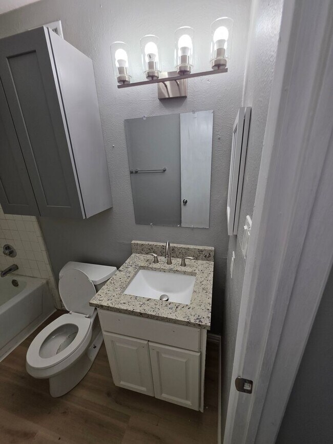 Foto del edificio - 2419 E Timberview Ln