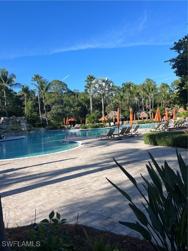 Foto del edificio - 9081 Albion Ln S