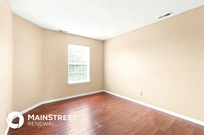 Foto del edificio - 43 Frostwood Ln