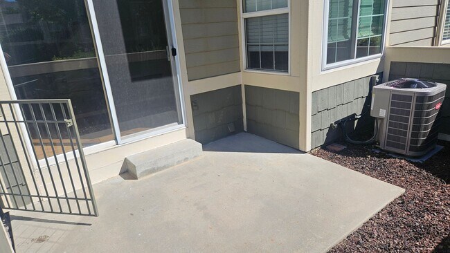 Foto del edificio - Cute 2 Bed Townhome in Southeast Fort Collins