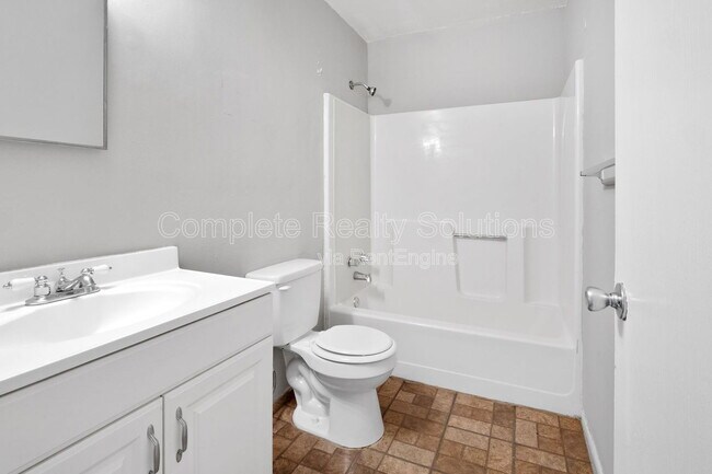 Foto del edificio - 334 Mt Everest Dr