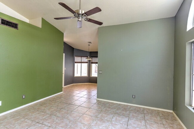 Building Photo - $1,000 Move-In Credit - Mission View off Valencia. Cardinal and Los Reales Rd