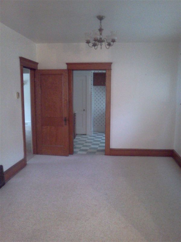 Foto del edificio - 206 N Thompson St