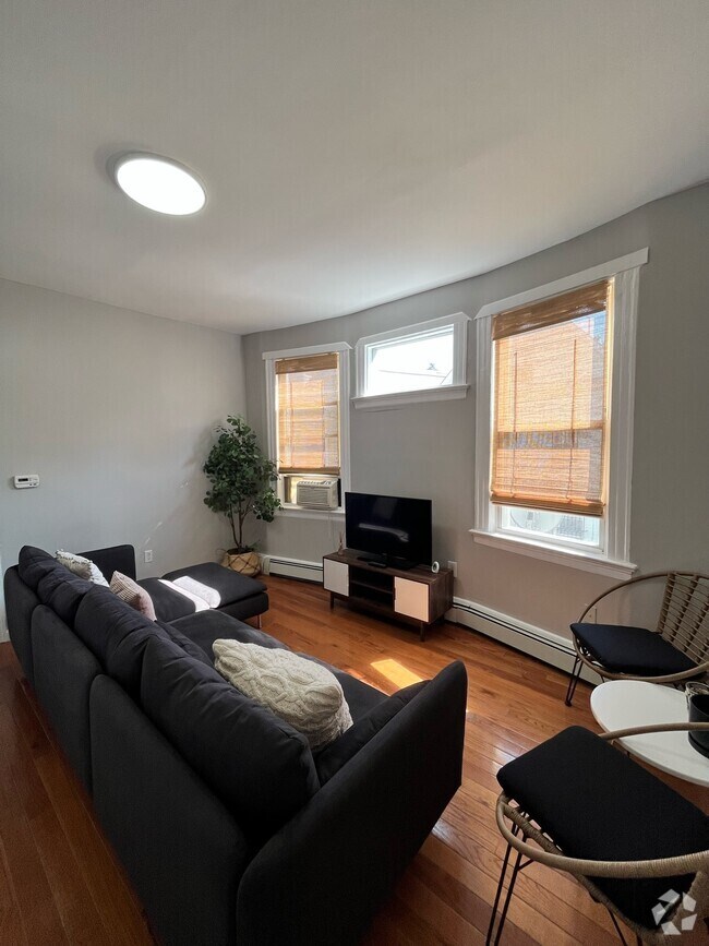 1 Bedroom Apartments under 2,000 in Weehawken, NJ 20 Rentals