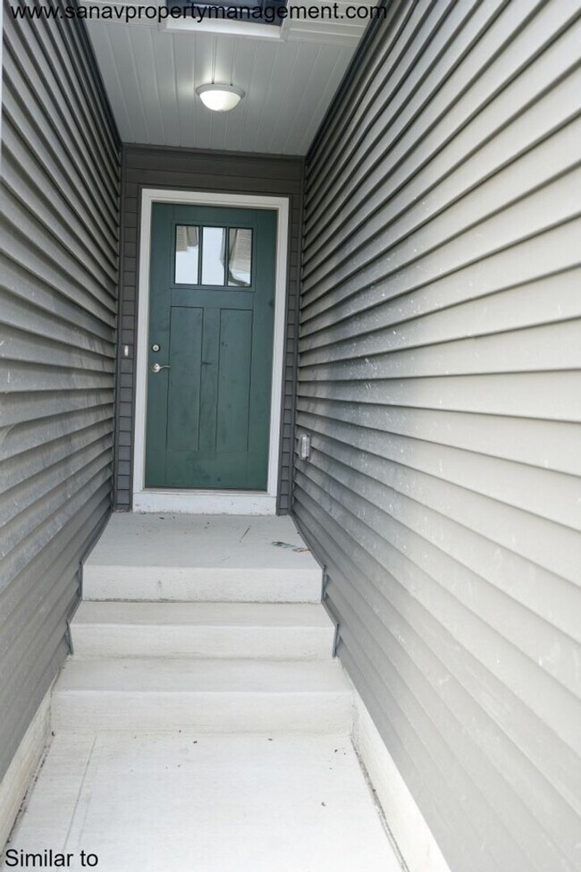 Foto del edificio - "Modern Comfort & Convenience: 3 Bed, 2 Bath Ranch Style Home in Waukee's Prime Location"