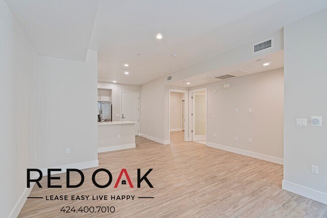 Foto del edificio - ~6 Weeks FREE~ Stunning Two Bedroom with C...
