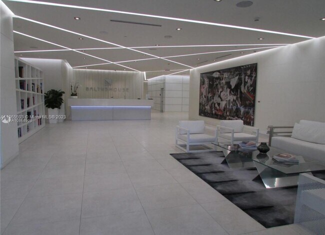Foto del edificio - 4250 Biscayne Blvd