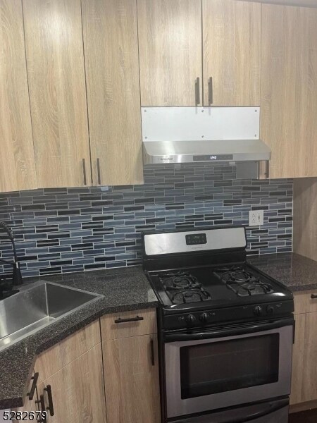 Foto del edificio - 11 Ellington St