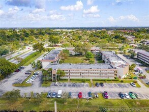 Building Photo - 1751 NW 75th Ave