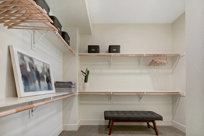 Building Photo - 300 W Washington Ave