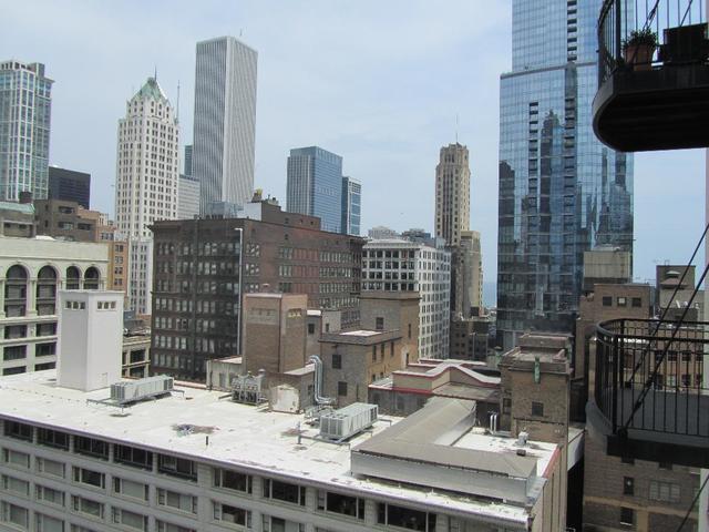 Building Photo - 8 W Monroe St