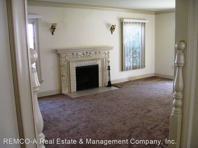 Building Photo - 3529 Cerritos Ave