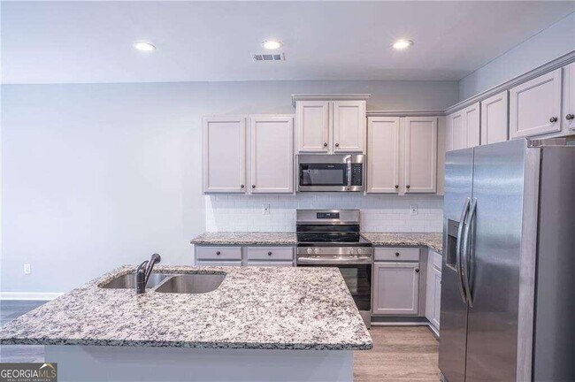 Building Photo - 6106 Oak Bend Ct