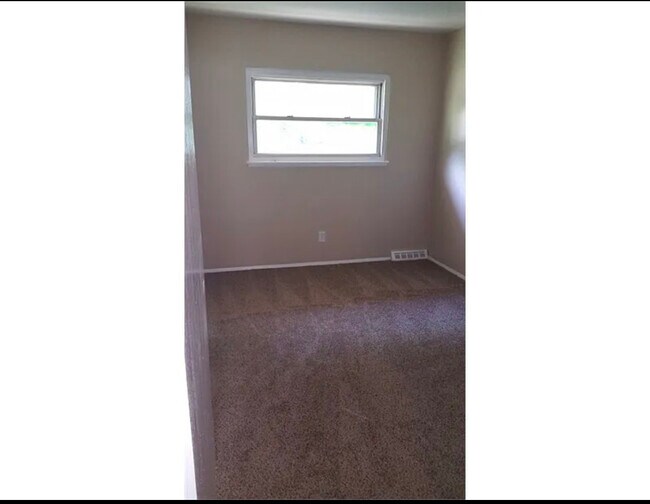 Bedroom - 1118 Lincoln Avenue