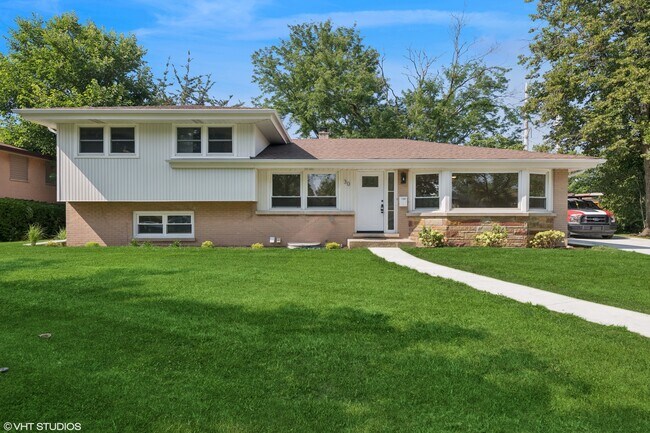 Foto del edificio - 30 Crescent Dr