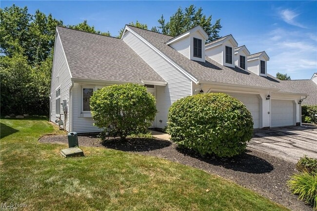 Foto del edificio - 5760 Emerald Ridge Pkwy