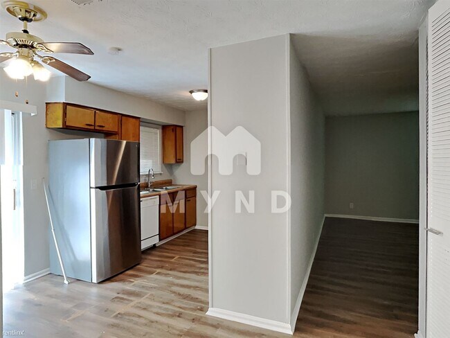 Foto del edificio - 3 br, 1 bath House - 199 Woodcrest Way