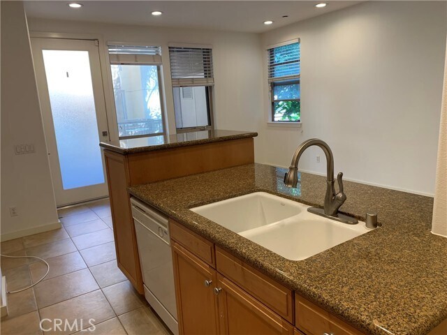 Building Photo - 5509 W 149th Pl