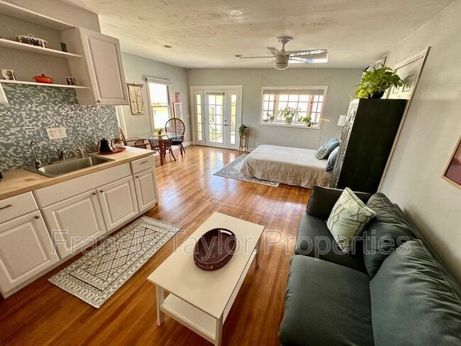 Foto del edificio - 441 E 7th Ave