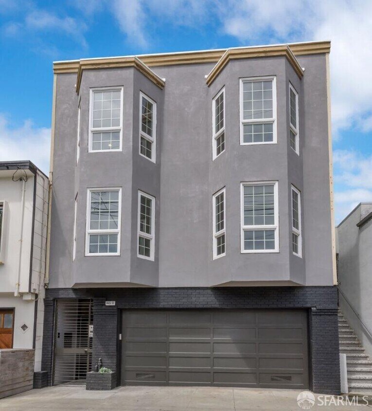 Primary Photo - 1615 48th Ave