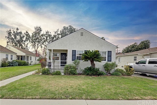 Primary Photo - 8366 La Villa St