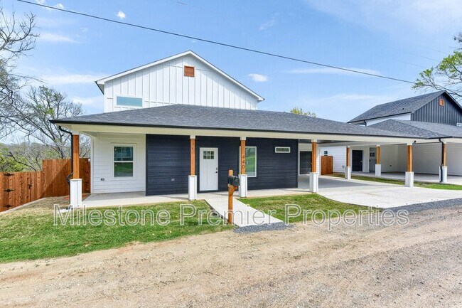 Building Photo - 440 Bentwood Dr
