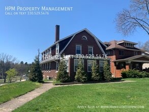 Building Photo - 1205 Ridge Rd NW