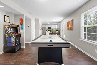 Building Photo - 9928 Comb Run Ct