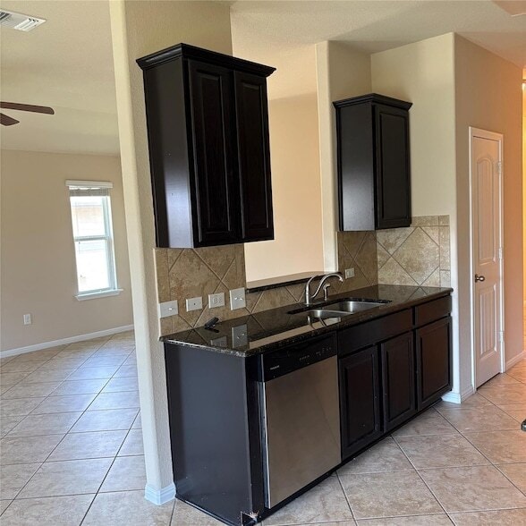 Building Photo - 208 Moulins Ln