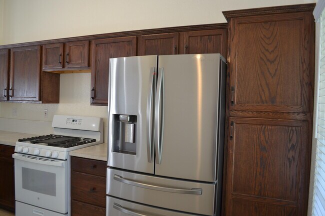 Building Photo - 4305 Windstar Way