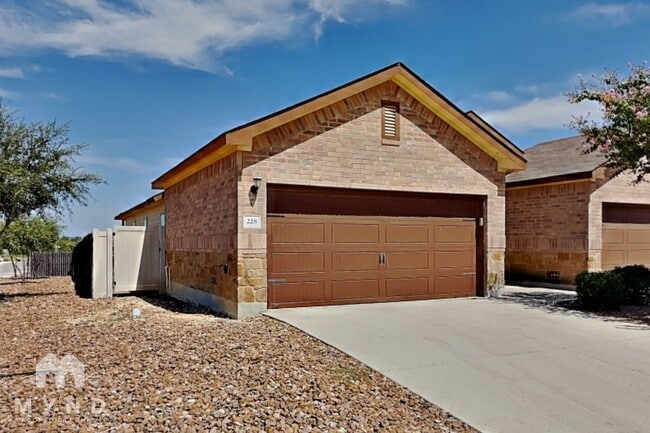 Building Photo - 228 Kaspar Way