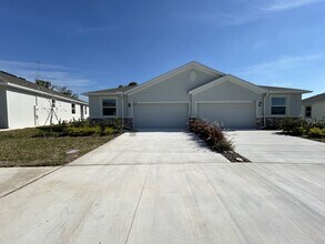 Building Photo - 32746 Rustic Rise Rd