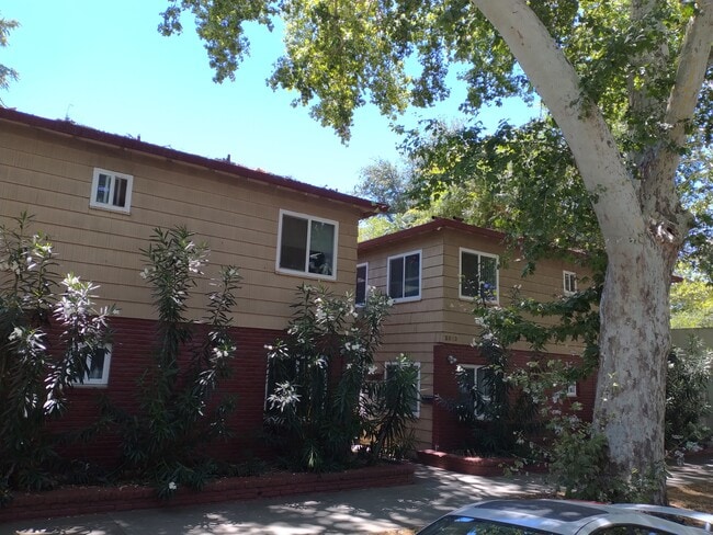 Building Photo - 2814 D St