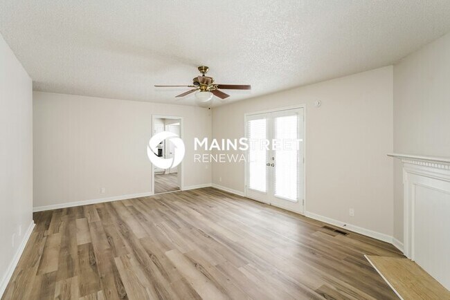 Foto del edificio - 3 Bedroom Pet-Friendly Home in Antioch, TN...