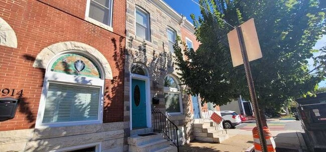 Photo - 2916 E Baltimore St Townhome
